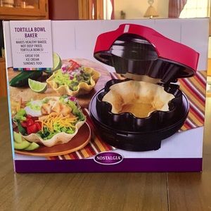 NWOT Tortilla bowl maker
